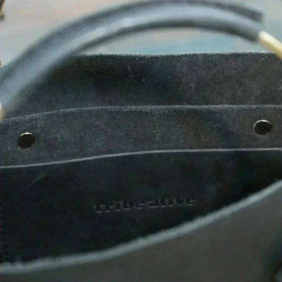 Black Tribe Alive Nubuck Leather Minimalist Chic Simple Purse Mini Bag Handbag - Picture 7 of 10